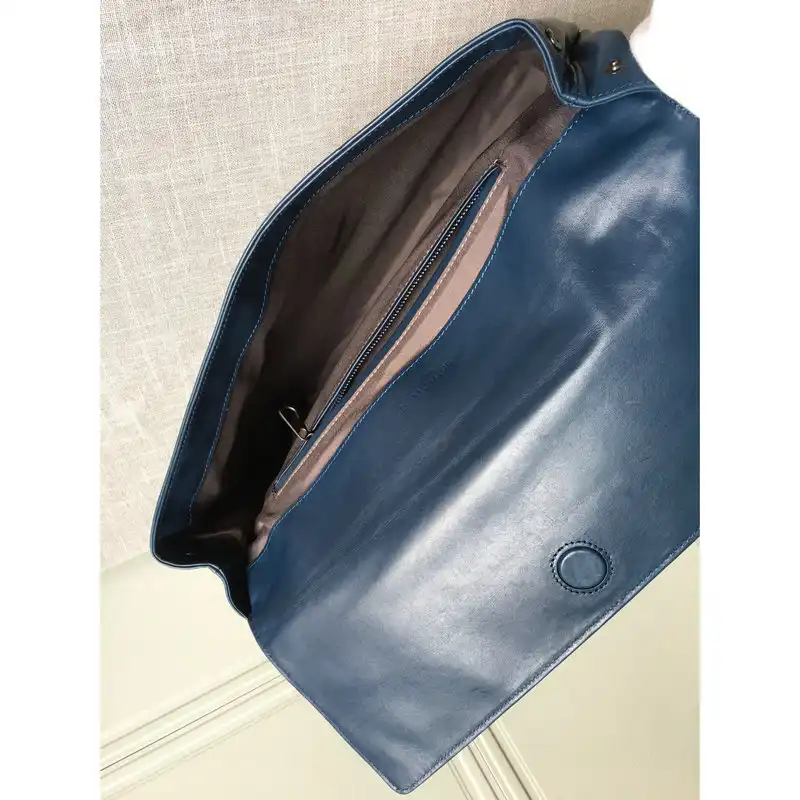 b0tt*ga Ven*ta bag 2209sf0072