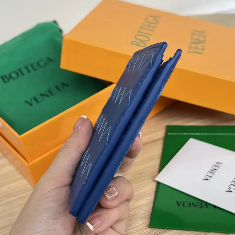 b0tt*ga Ven*ta bag 2209sf0100