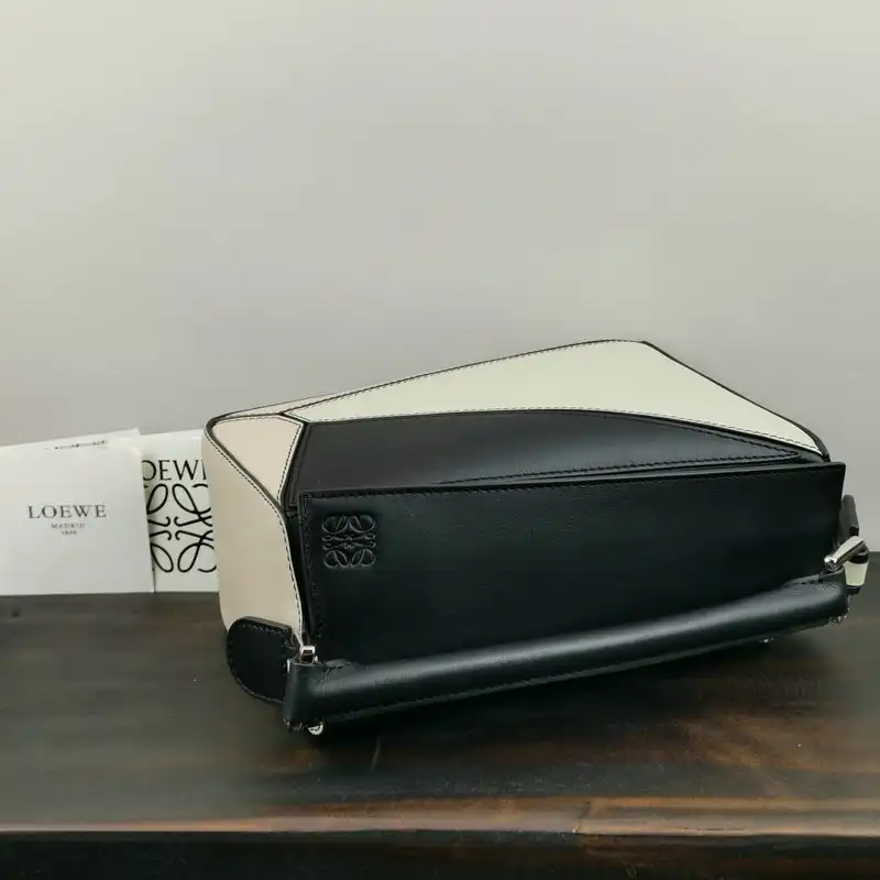 L0ew* bag 2209sw0016