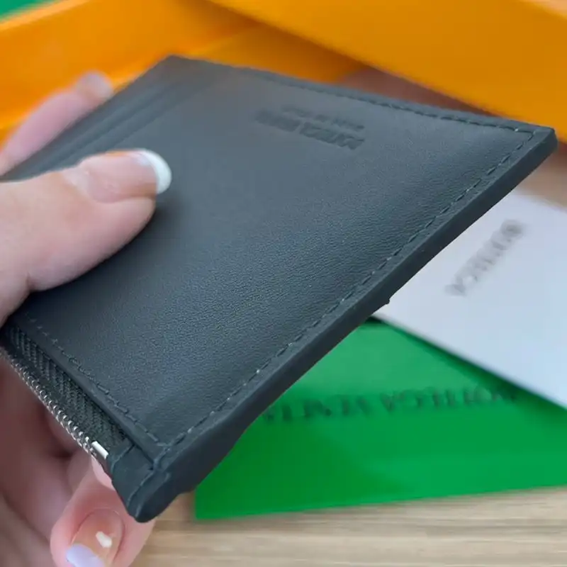 b0tt*ga Ven*ta bag 2211sf0041