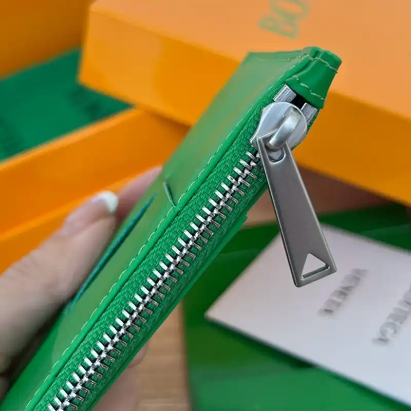 b0tt*ga Ven*ta bag 2211sf0043