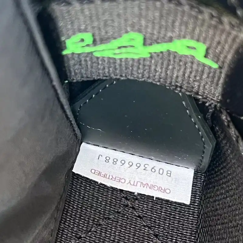 b0tt*ga Ven*ta bag 2211sf0109