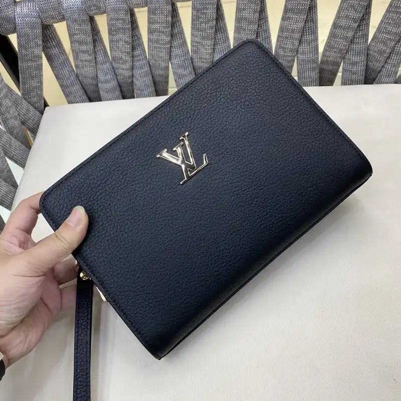 LV Bag 2212YZ0014