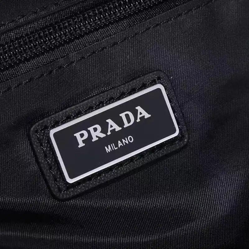 Pra*a bag 2212yz0044