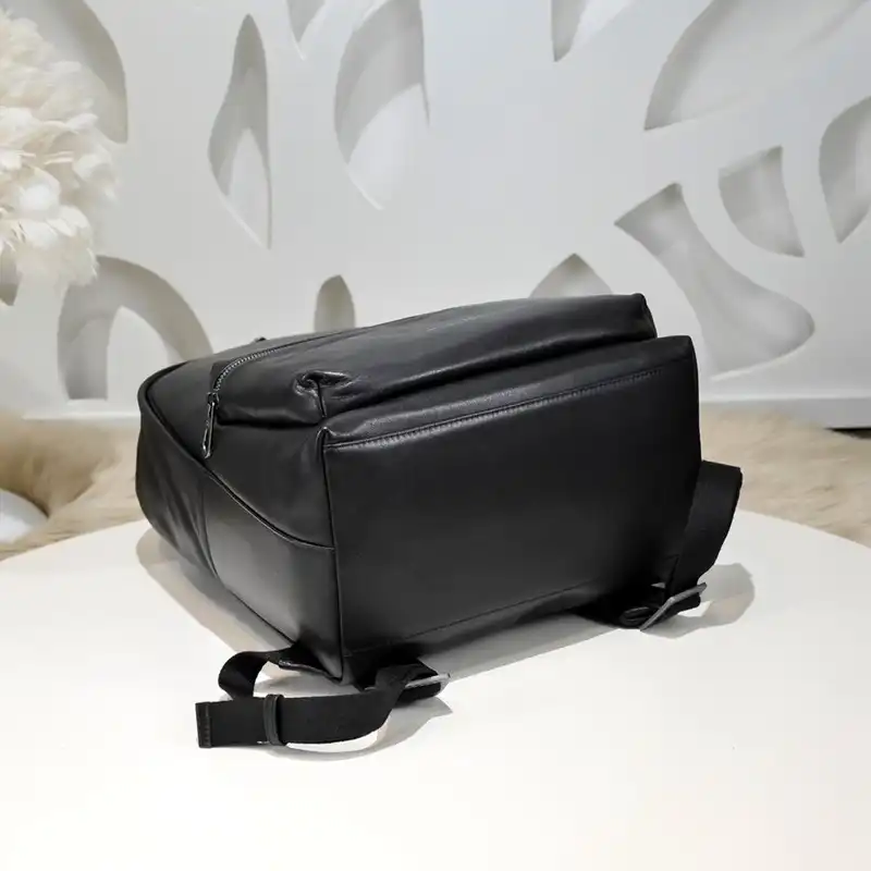 b0tt*ga Ven*ta bag 2212yz0047