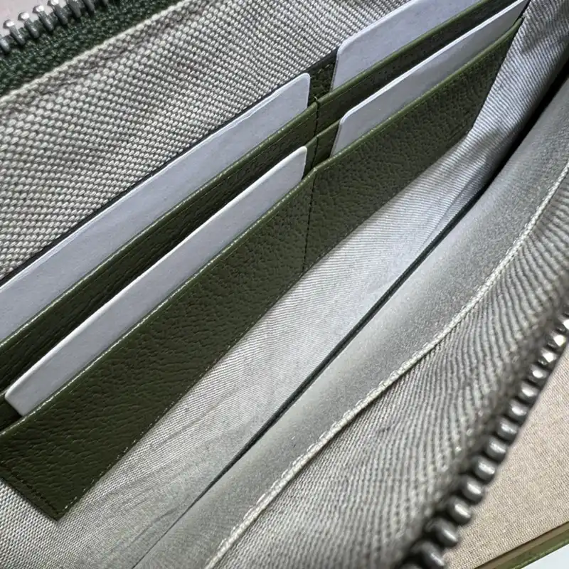 G*u*i bag 2304ya0073