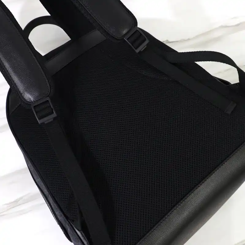 G*u*i bag 2304ya0145