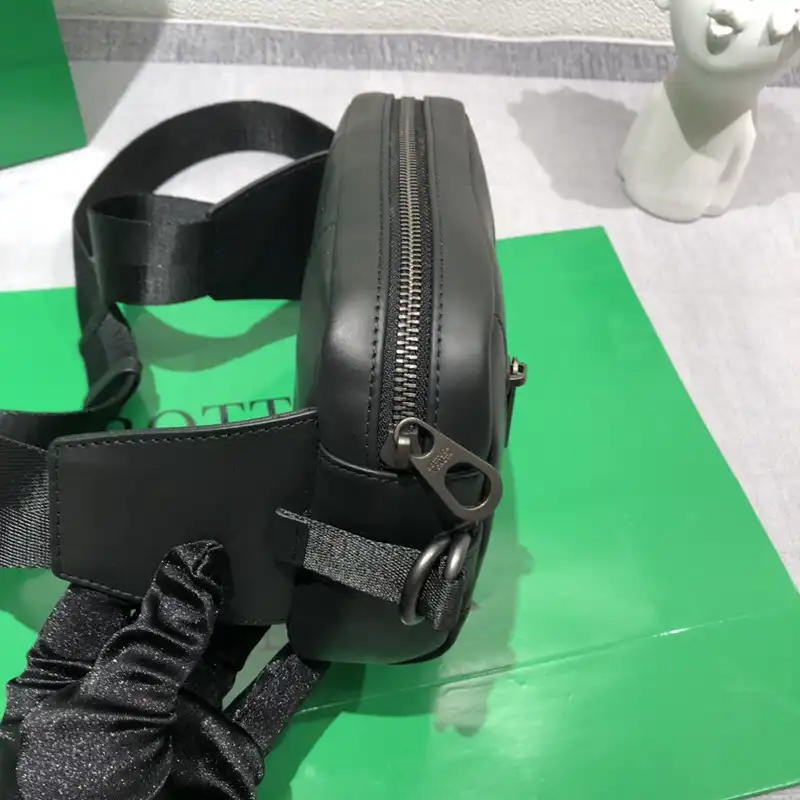 b0tt*ga Ven*ta bag 2306yz0010