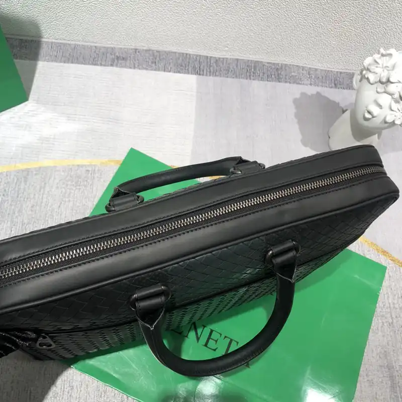 b0tt*ga Ven*ta bag 2306yz0040