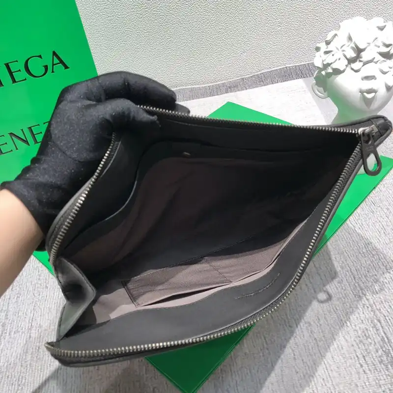 b0tt*ga Ven*ta bag 2306yz0043