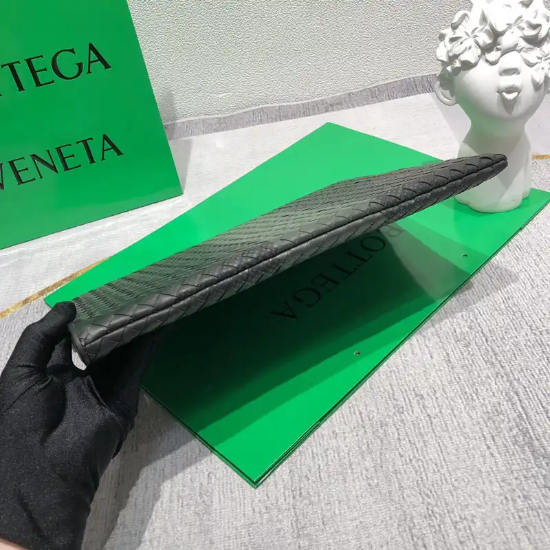 b0tt*ga Ven*ta bag 2306yz0043