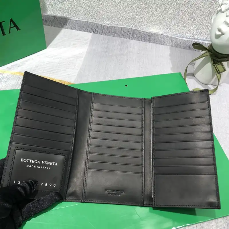 b0tt*ga Ven*ta bag 2306yz0048