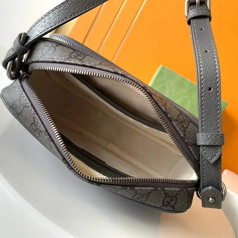 G*u*i bag 2306yz0070