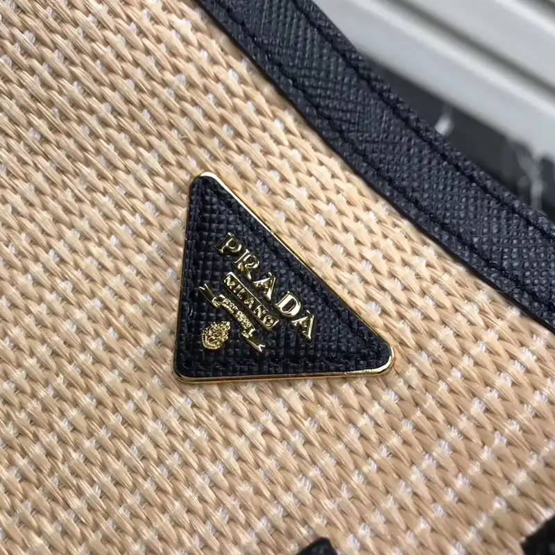 Pra*a bag 2309ya0033