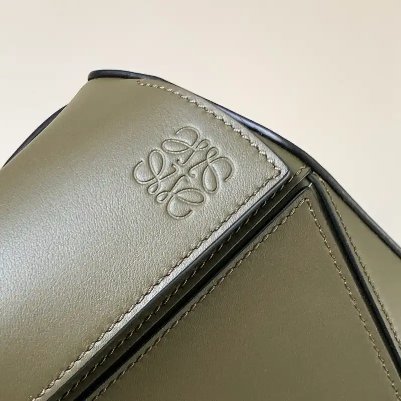 L0ew* bags 2312ya0020