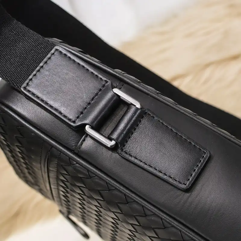 b0tt*ga Ven*ta bags 2401ya0005