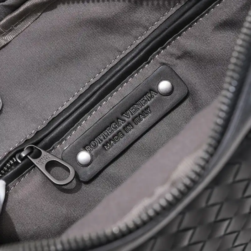 b0tt*ga Ven*ta bags 2401ya0007