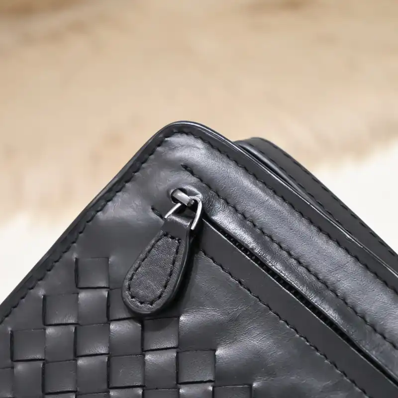 b0tt*ga Ven*ta bags 2401ya0009