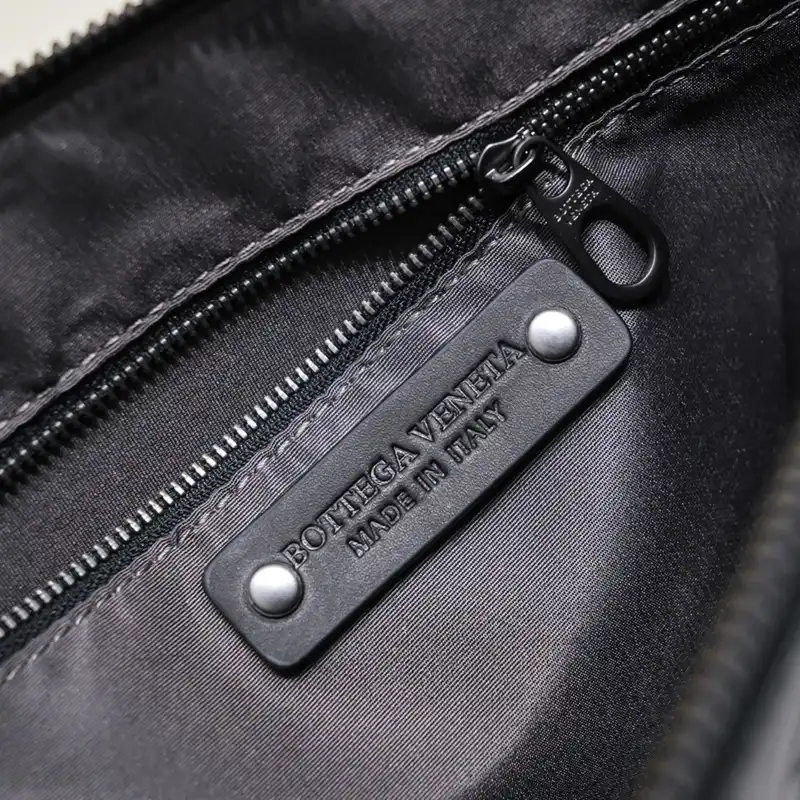 b0tt*ga Ven*ta bags 2401ya0011