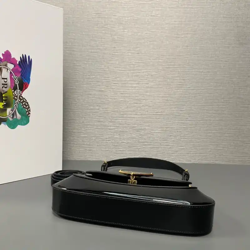 Pra*a bags 2401ya0071