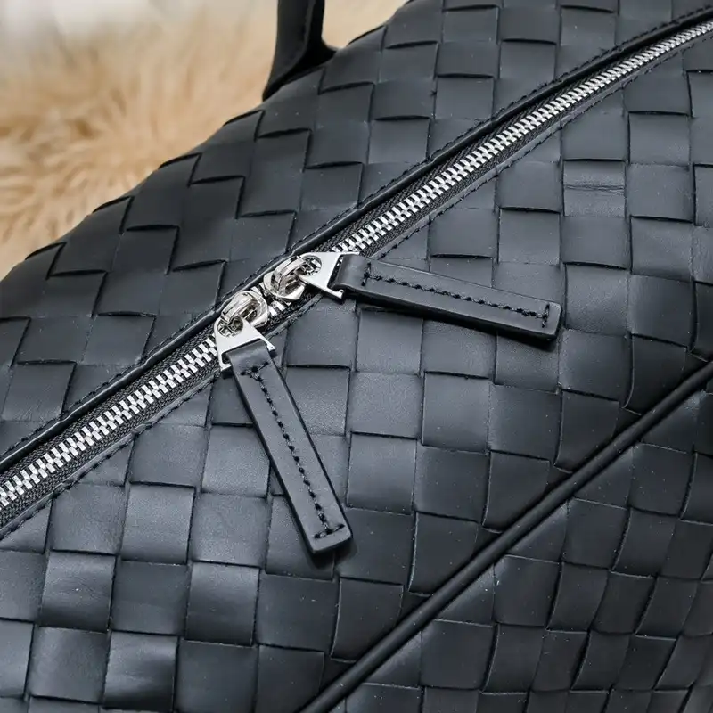 b0tt*ga Ven*ta bags 2401ya0102