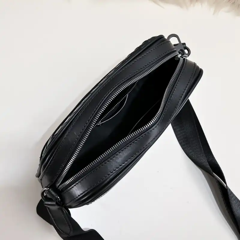 b0tt*ga Ven*ta bags 2401ya0109