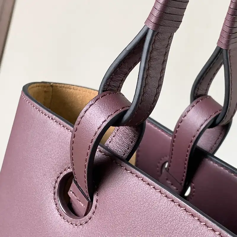 L0ew* bags 2401ya0163