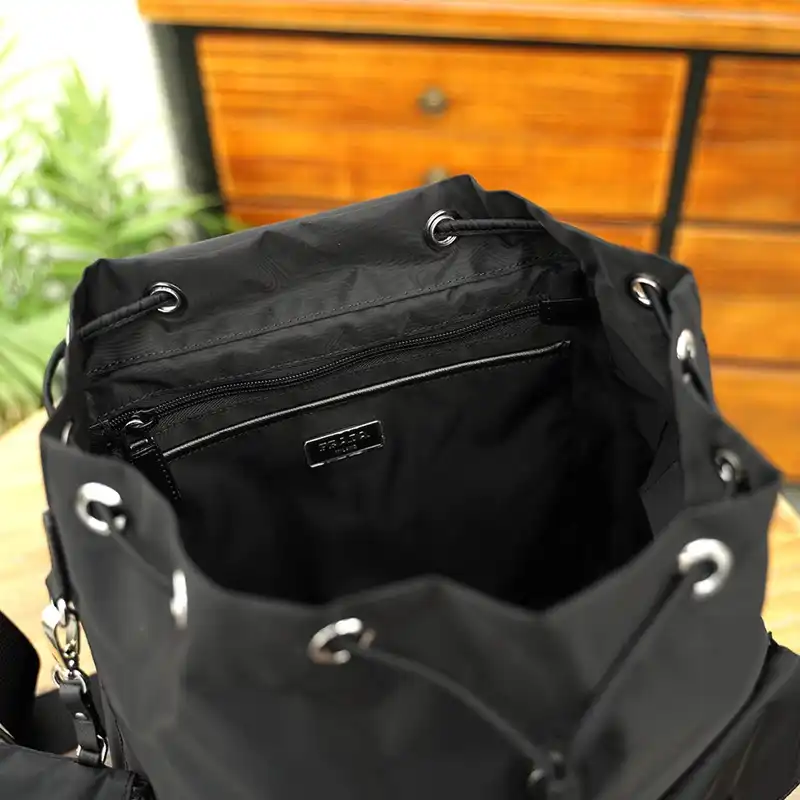 Pra*a bags 2401ya0167