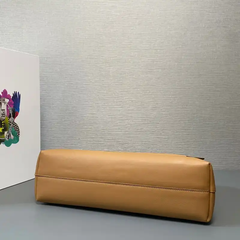 Pra*a bags 2401ya0175