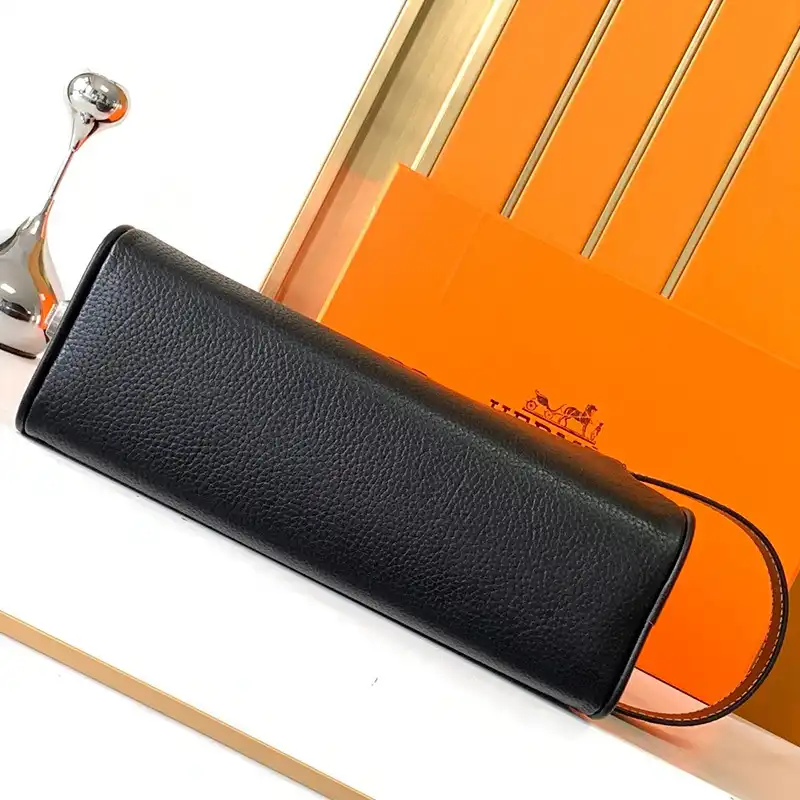 H**me5 bags 2404ya0003