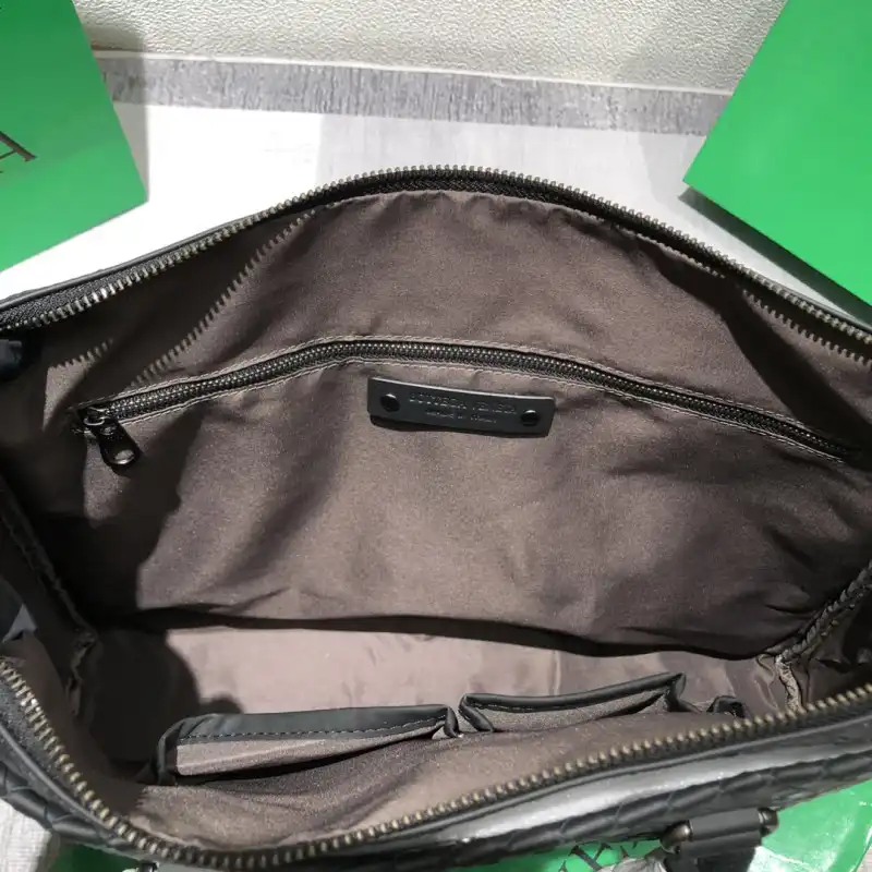 b0tt*ga Ven*ta bags 2406ya0019