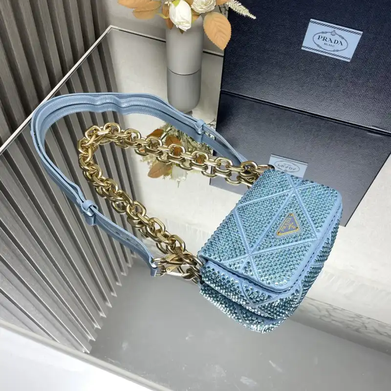 Pra*a bags 2406ya0084