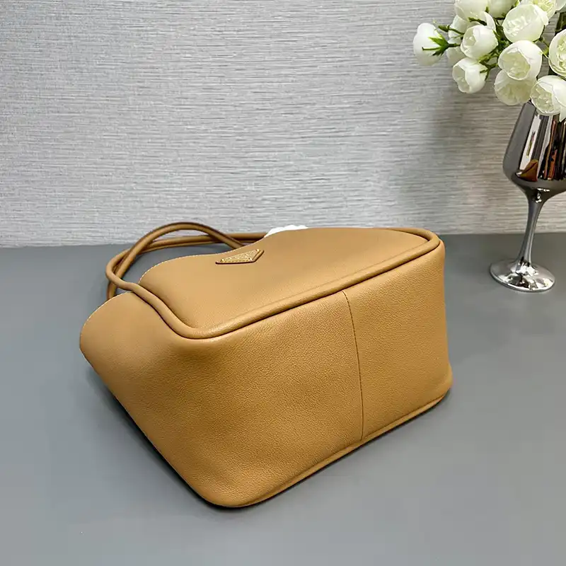 Pra*a bags 2406ya0096