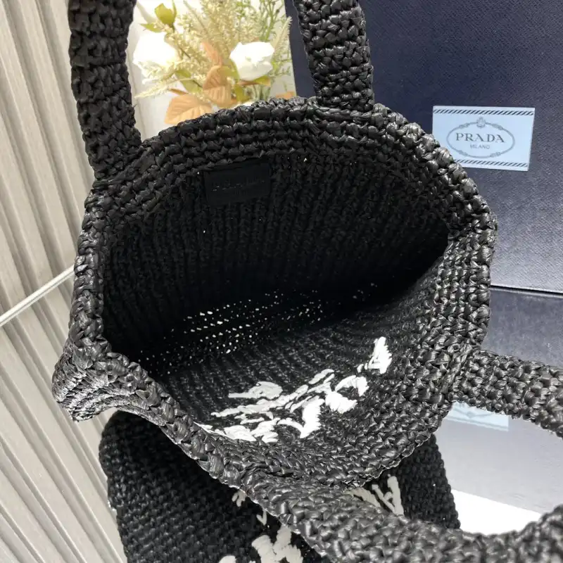 Pra*a bags 2406ya0100