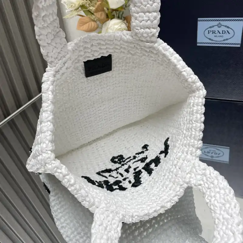 Pra*a bags 2406ya0101