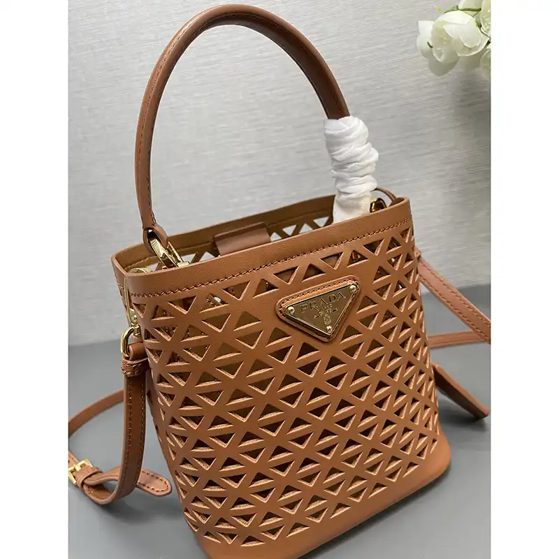 Pra*a bags 2406ya0171