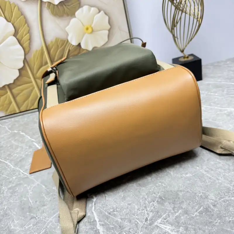 Pra*a bags 2407yz0052