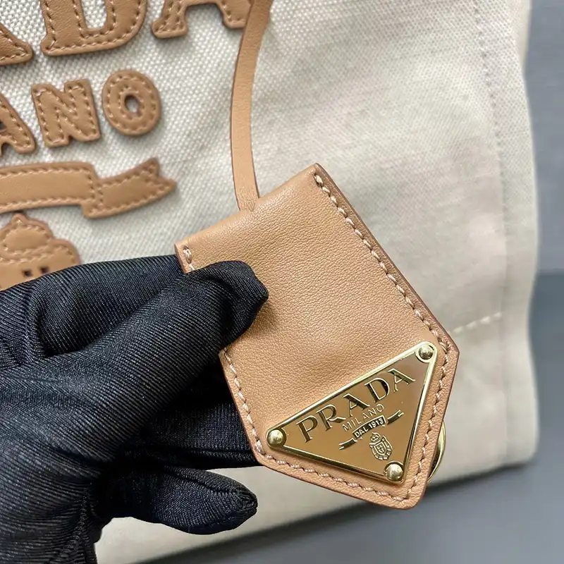 Pra*a bags 2407yz0070