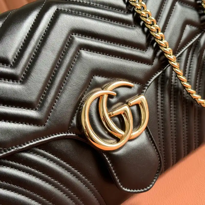 G*u*i bags 2407yz0235