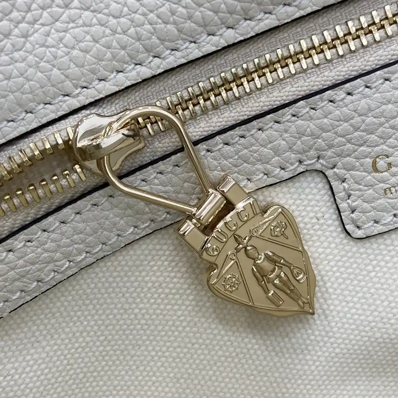 G*u*i bags 2408ya0047