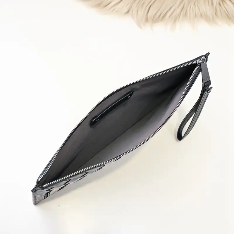 b0tt*ga Ven*ta bags 2408ya0154