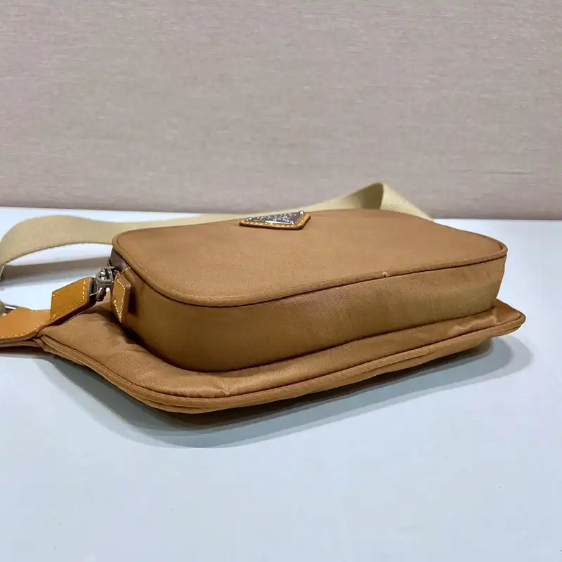 Pra*a bags 2408ya0177