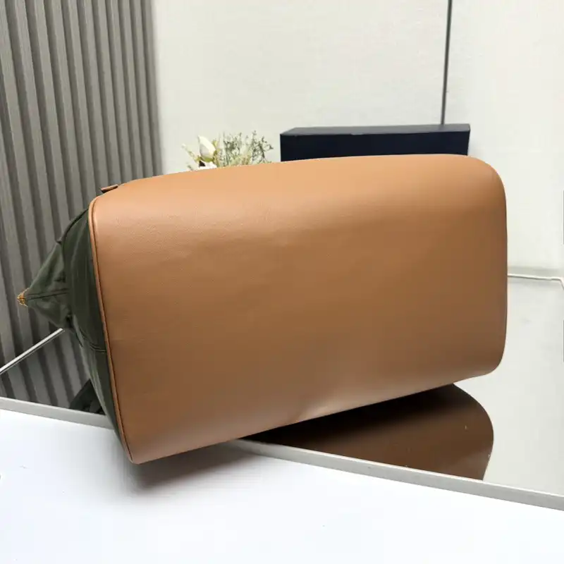 Pra*a bags 2408ya0183