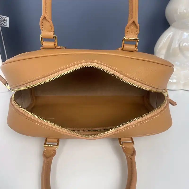 L0ew* bags 2408ya0225