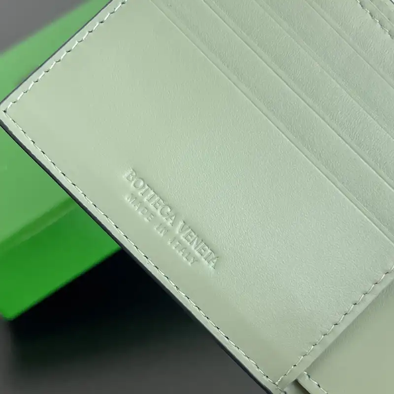 b0tt*ga Ven*ta bags 2409sf0028