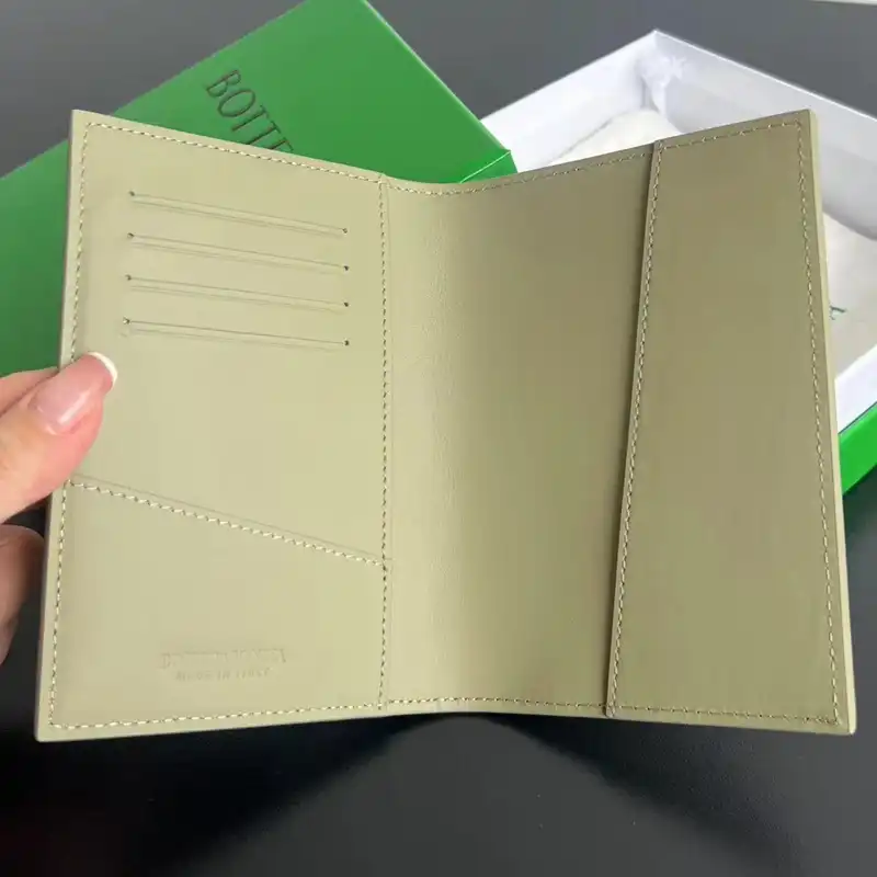 b0tt*ga Ven*ta bags 2409sf0119