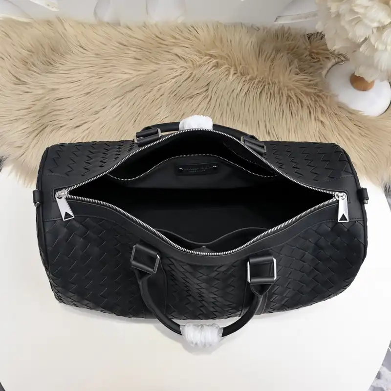 b0tt*ga Ven*ta bags 2410ya0035