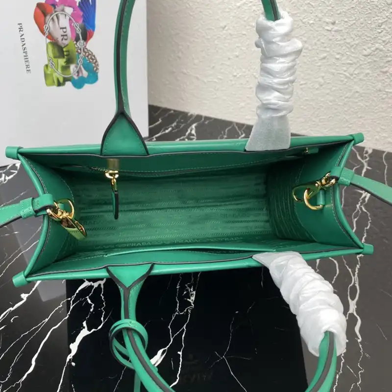 Pra*a bags 2410ya0106