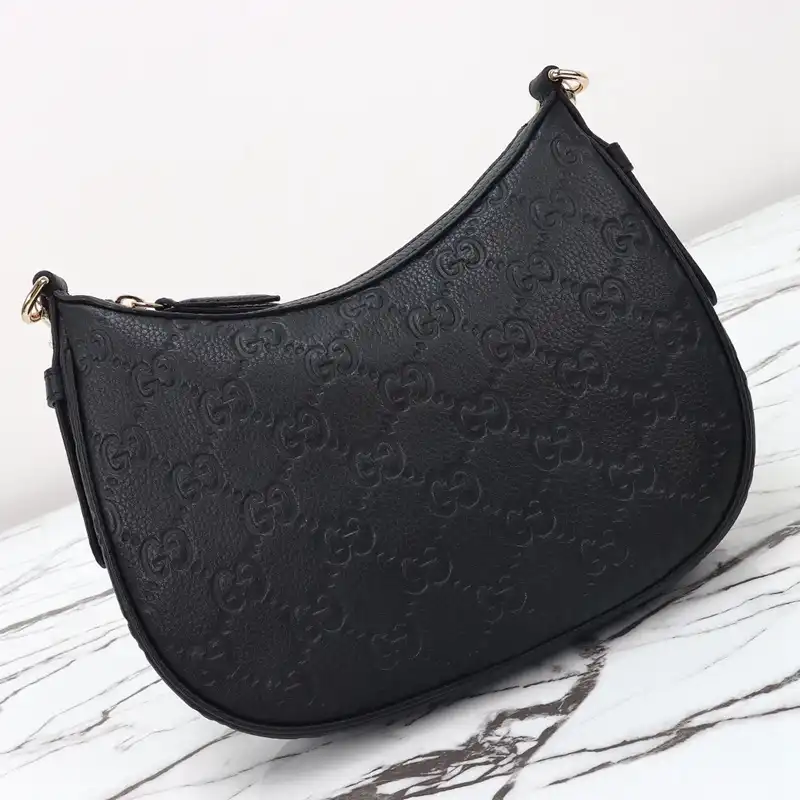 G*u*i bags 2410ya0193