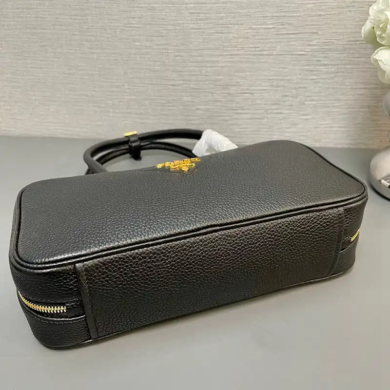 Pra*a bags 2411ya0025